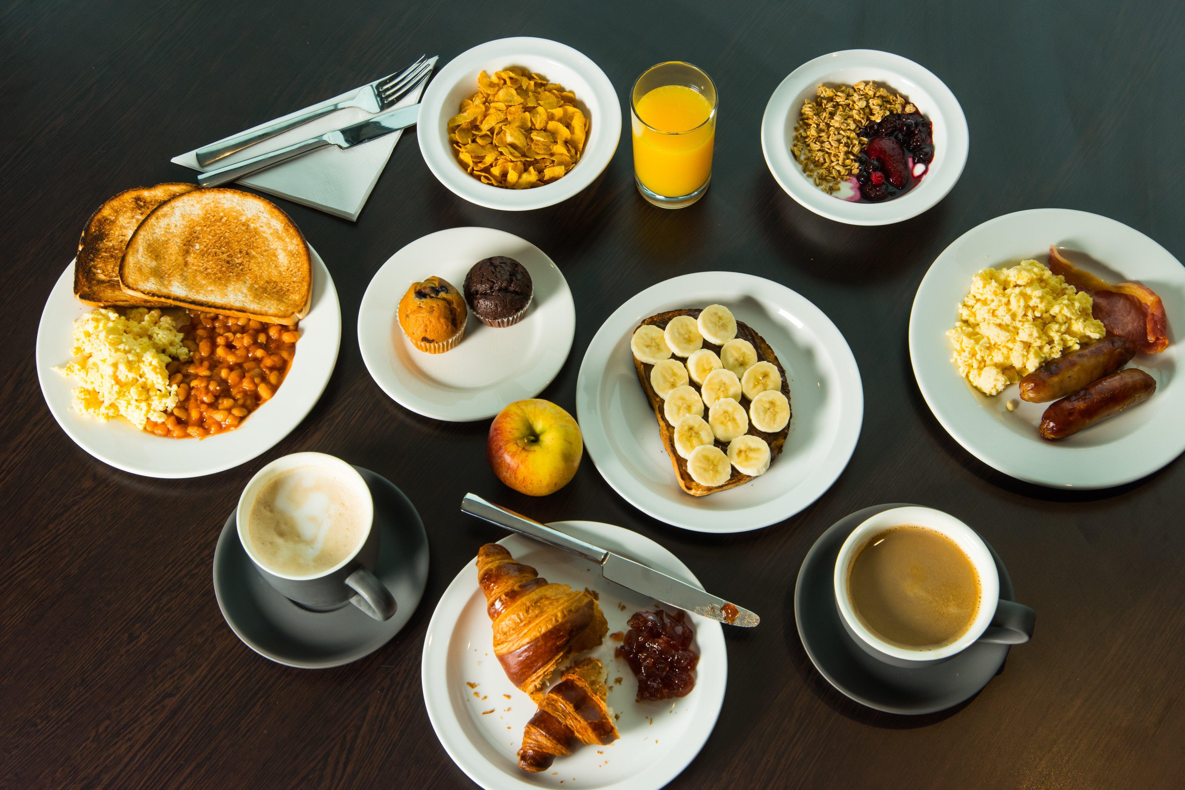 Holiday Inn Express Northampton - South By Ihg Buitenkant foto