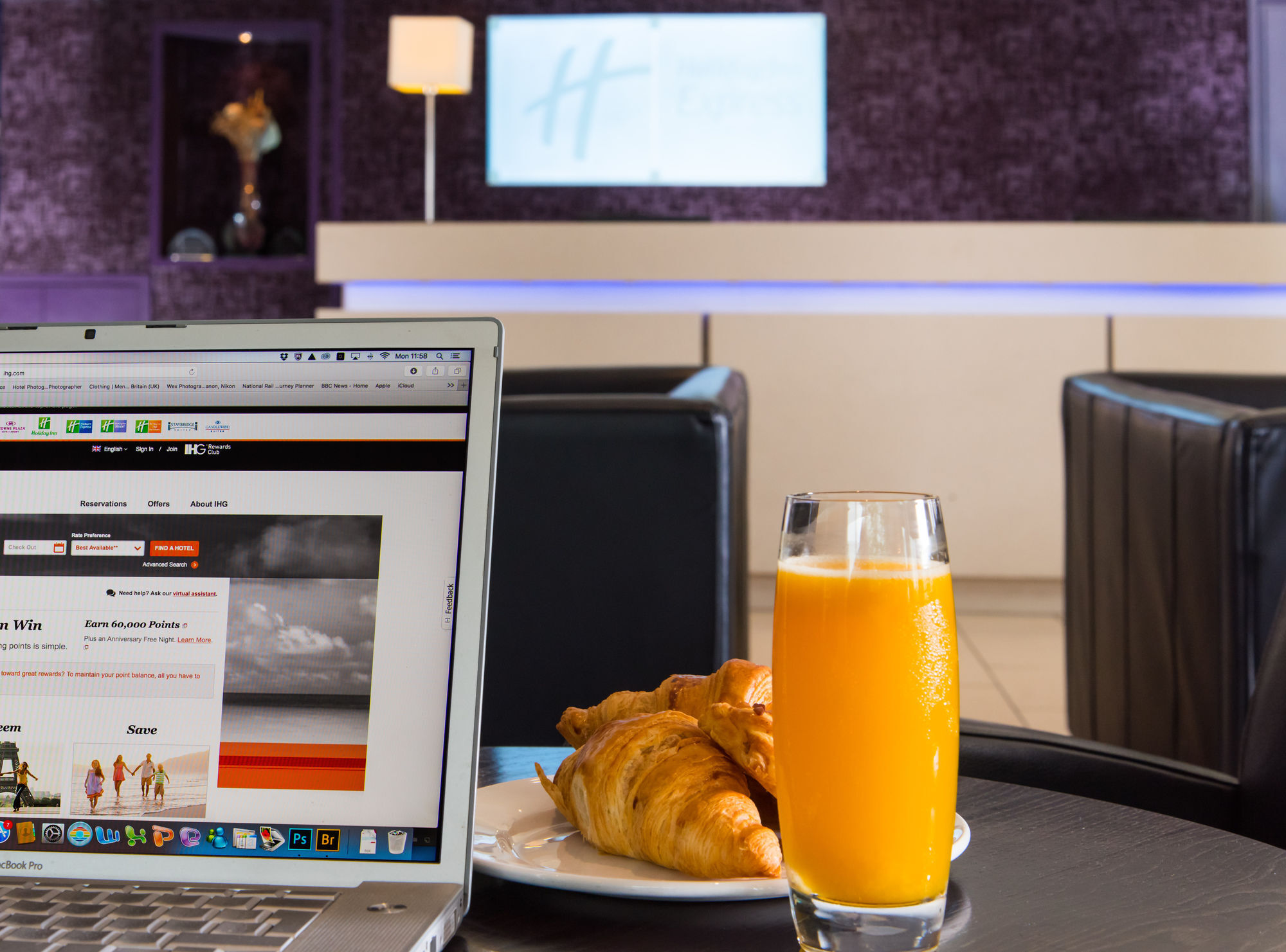 Holiday Inn Express Northampton - South By Ihg Buitenkant foto